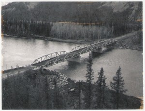 Gray_s-Bridge-Yukon-1971-1024x787